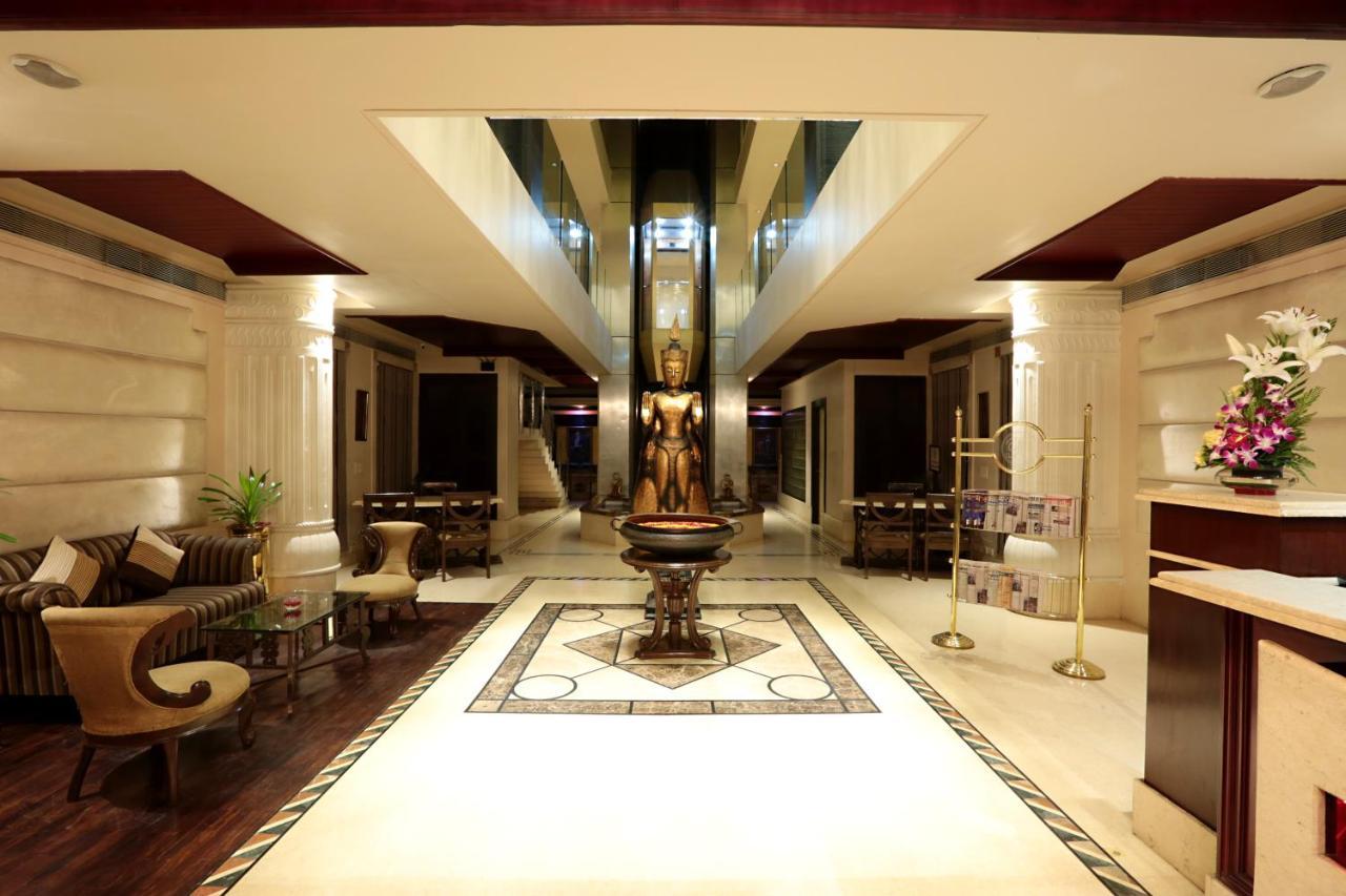 Hotel The Manor - A Boutique Hotel Jorhāt エクステリア 写真